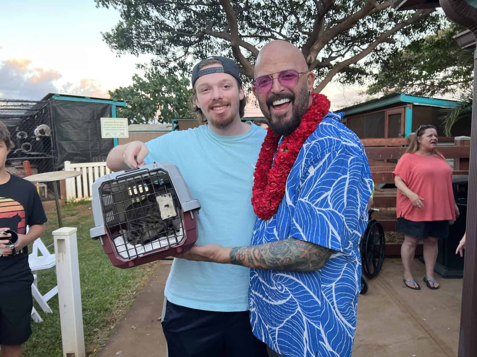 Jackson Galaxy with Maui Committee Member and new adoptee, Helen